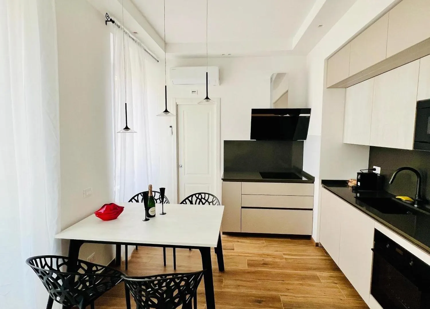 Lp San Giovanni Apartment Rome Italy