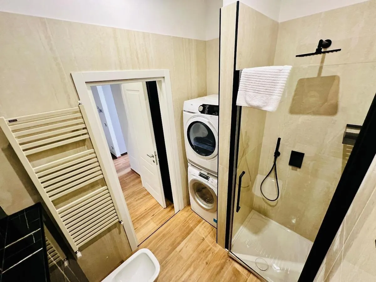 Lp San Giovanni Apartment Rome