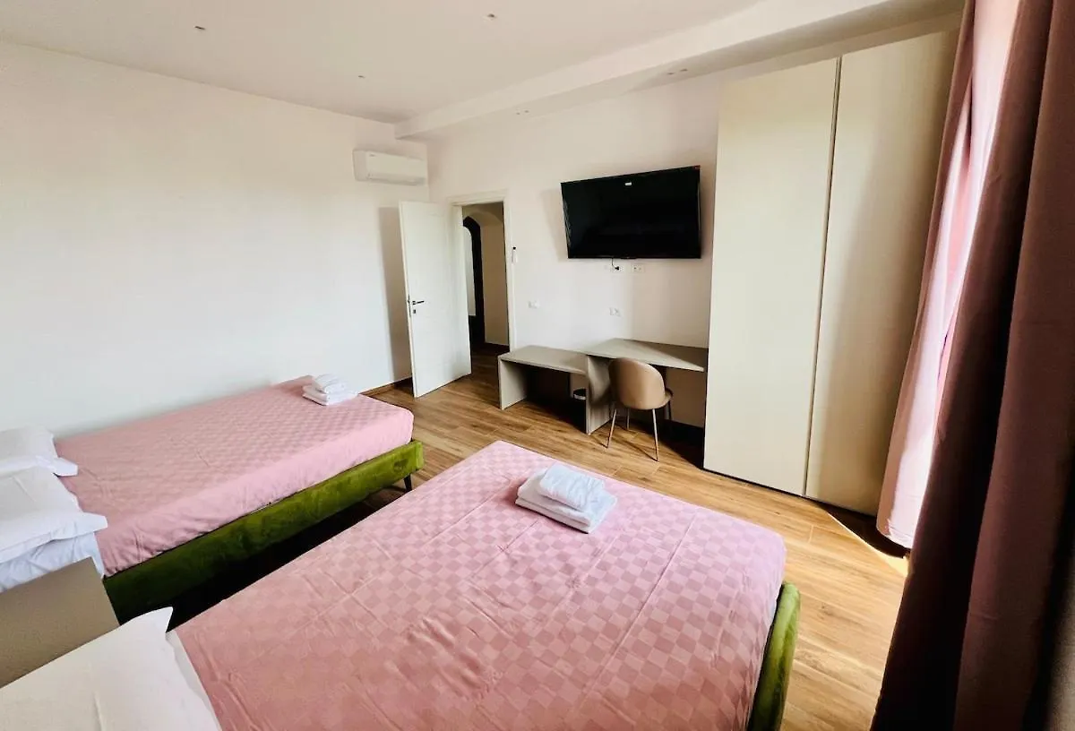 Lp San Giovanni Apartment Rome